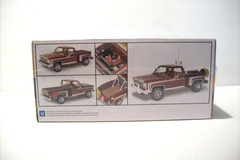 Revell 1976 Chevy Square Body Stepside Pickup Truck, Factory Sealed, 1/25, 2021!