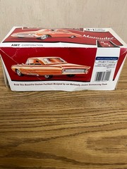 AMT. 1964 MERCURY MARAUDER FASTBACK HARDTOP. 1/25 SCALE. MODEL KIT 6022.