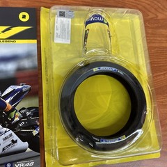 DeAgostini Valentino Rossi 1/4 Yamaha YZR M1 build Up Model Kit Pc #2 Tire JD