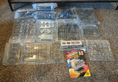 Haynes Build Your Own V8 Engine Scale Model Kit New Open Box Sealed Bags, Manual