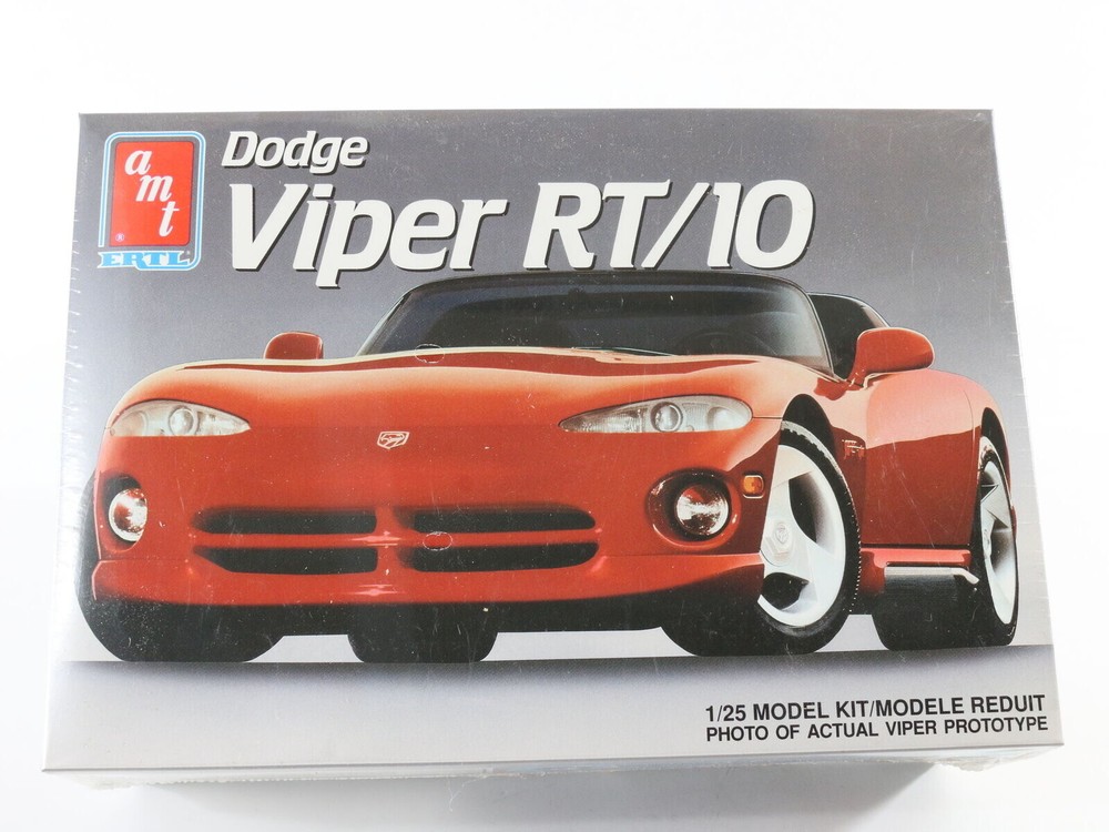 Dodge Viper RT/10 AMT ERTL 1:25 Model Car Kit 6808
