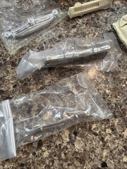 R & R RESIN 1954 FORD SKYLINER RESIN KIT! CIRCA 90’s-2000’s! VMCP!