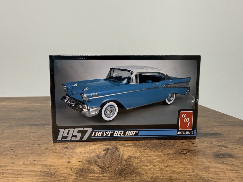 SEALED AMT 1957 Chevy Bel Air 1:25 Plastic Unassembled Model Car Kit AMT638M/12