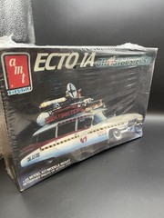 AMT ERTL Ghostbusters II ECTO 1A 1/25 Model Kit #6017 FACTORY SEALED 1989
