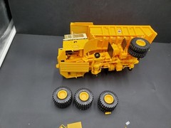 Parts – restore built 1:25 AMT INTERNATIONAL Payhauler 350 Dump Truck Model Kit