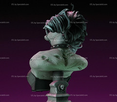 Harley Quinn Zombie Bust model kit unassembled unpainted see Description