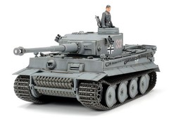 Tamiya 1/35 Military Miniature No.216 German Army Heavy Tank Tiger I Early Type