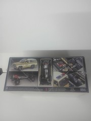 Revell Stranger Things Jim Hopper ’85 Chevy K5 Blazer 1:25 SEALED Model Kit