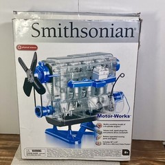Smithsonian Motor Works Working 4-Cylinder Model Kit in Box Physical Science 8+