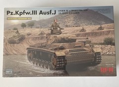 Rye Field Models 5072 1:35 Scale Pz.Kpfw.III Ausf.J Full Interior Tank Kit Seale