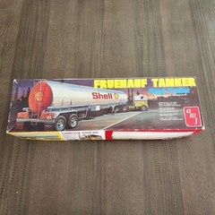 AMT 1/25 Fruehauf Tanker SHELL Semi Trailer – Plastic Model Truck Kit #918/06