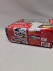 Revell 85-1350 – ’77 Monte Carlo Lowrider Mode Kit – Sealed (Box Damage)