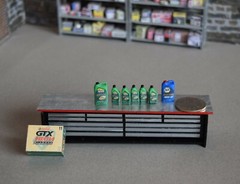 1/18 Scale Castrol GTX Green oil product Diorama shop items