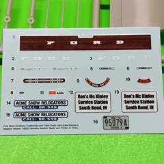 Snow Plow Decal Sheet Chain 1972 Ford F-250 Ranger 4×4 Pickup Truck Moebius 1/25