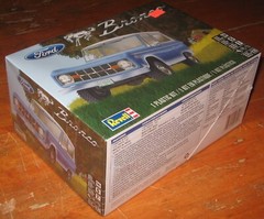 Revell Ford Bronco Truck 1/25 Kit # 85-4320 Factory Sealed 2016 Issue