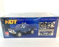 Vintage AMT Hot Trucks 1:25 1984 GMC Pickup Model Kit New Sealed Ertl 38583 Gift