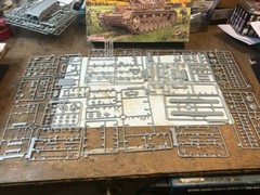 Dragon Panzer IV ausf.F2(G)…w/Star Decals…1/35…Kit 6360