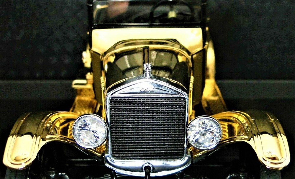 Ford Model T Antique Vintage Classic Car 1 Custom Built 24K GOLD Metal Body Race