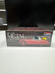 MONOGRAM- JAGUAR XK120 METAL & PLASTIC model kit sealed NIB ng31026