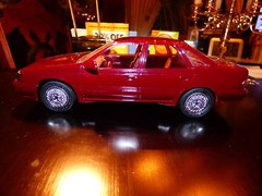 PROMO CAR……..1989 FORD TAURUS……BURGANGY……..BEAUTIFUL CONDITION…..