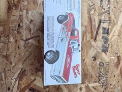 AMT Round 2 1978 Ford 4×4 Truck Firestone Super Stones 1/25 Model Kit AMT858M/03