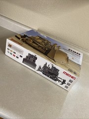 Meng SS-002 Model 1/35 Isreali D9R Doobi Armored bulldozer Model Kit New-Open Bo