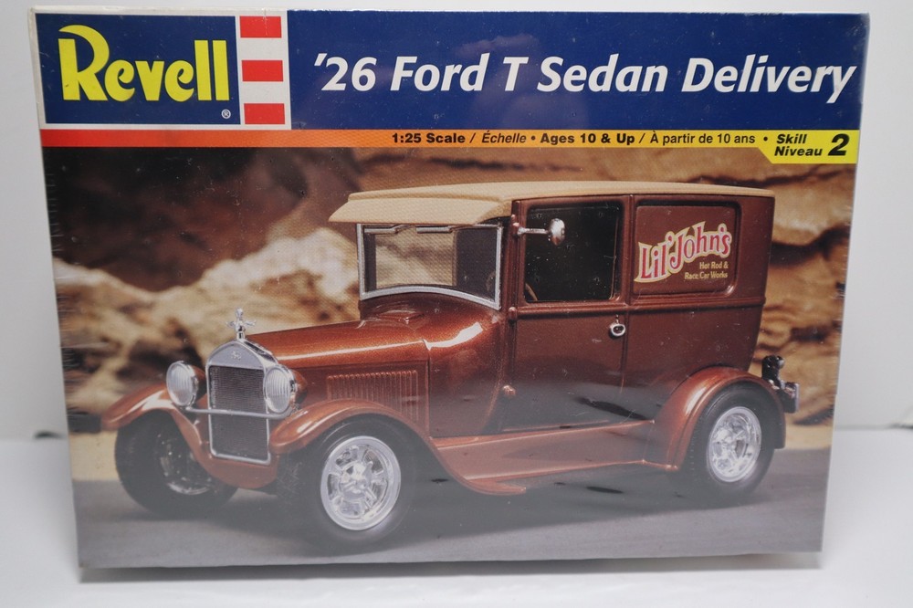 Revell 1926 26 Ford T Sedan Delivery Truck Hot Rod 1/25 Model Kit MIB Sealed