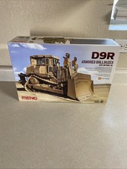Meng SS-002 Model 1/35 Isreali D9R Doobi Armored bulldozer Model Kit New-Open Bo