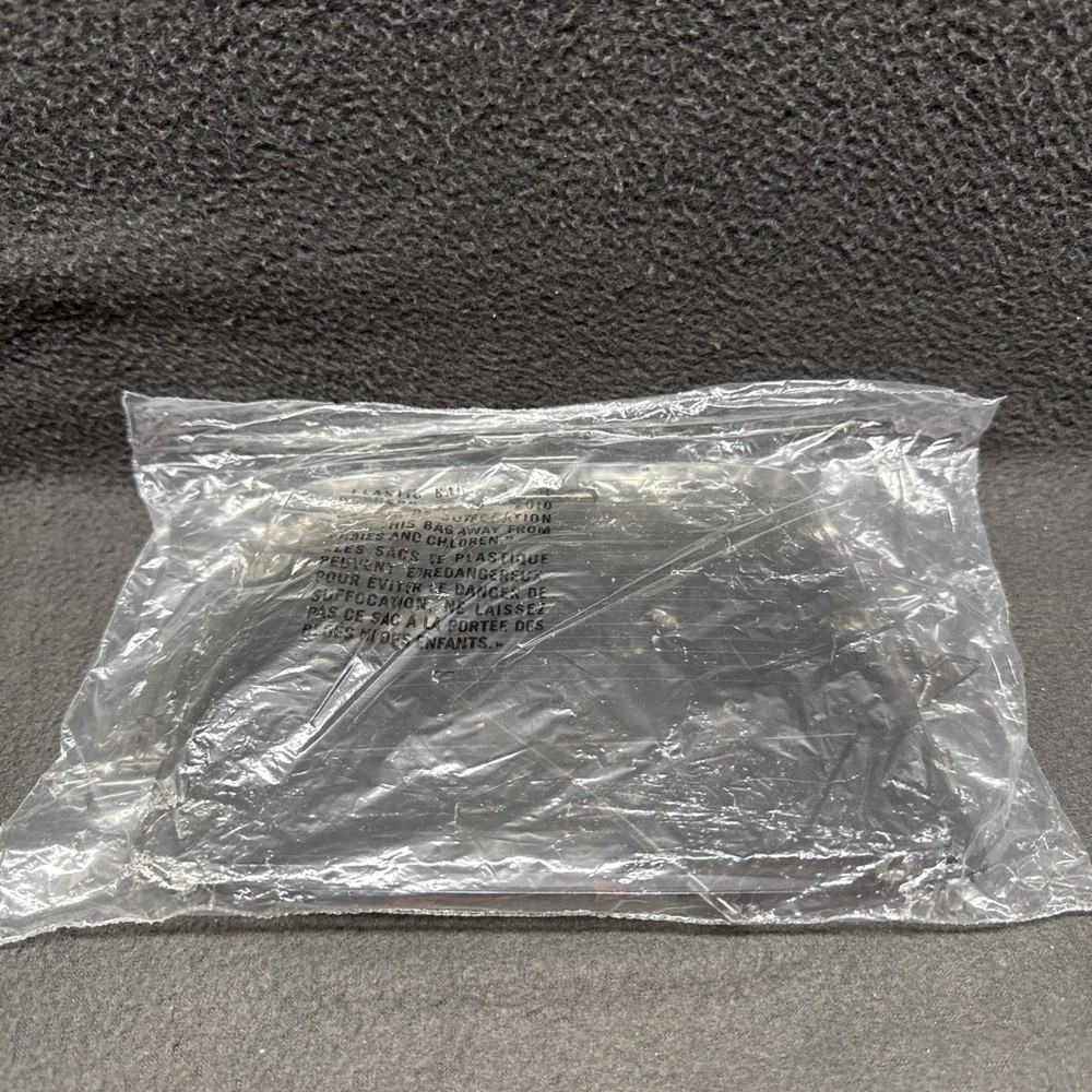 Monogram Iroc-Z Camaro 1/8 Model Kit 2610 COMPLETE Windows Lights Lens 1985