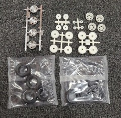 1968 68 Camaro Chevy Z/28 1/25 Scale Model Parts Wheels Tires Goodyear