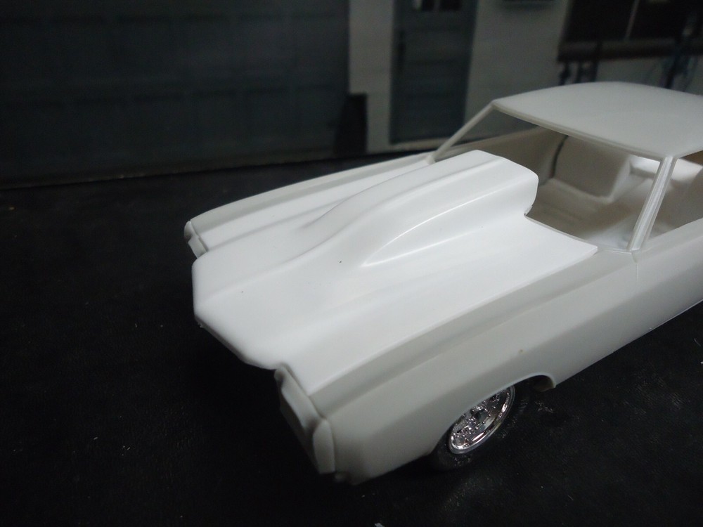 AMT 1/25 70 Chevy Monte Carlo Resin Cast Big Cowl Hood
