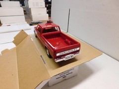 1993 CHEVROLET TRUCK C1500 PROMO MODEL WITH BOX RED