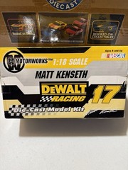 Matt Kenseth #17 DeWalt 1/18 NASCAR DIECAST MODEL KIT New SEALED Box