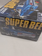 MPC 1970 Dodge Coronet Super Bee 1:25 New Model Kit 985/12 Factory Sealed