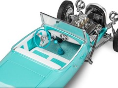 1929 Model A Roadster 1:25 Scale 149-Piece Model Car Kit for Advanced Builders