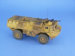 1/72 VAB 4 x4 Armored Amphibious Vehicle Military Heller 79898 Plastic Model kit