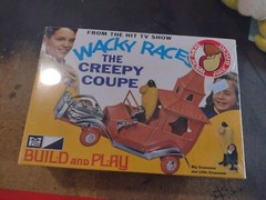 MPC WACKY RACES – CREEPY COUPE (SNAP) 1/25 Model Kit MPC936/12 New