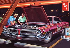 AMT 1578 1:25 1965 Pontiac Grand Prix Show and Go Plastic Model Kit Hobby