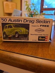 (©1970) REVELL ’50 AUSTIN DRAG SEDAN #H-1208 vintage Open Box AS-IS
