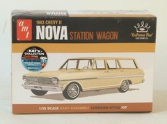 AMT Model Kit 1963 Chevy II Nova Station Wagon 1:25 Scale Sealed