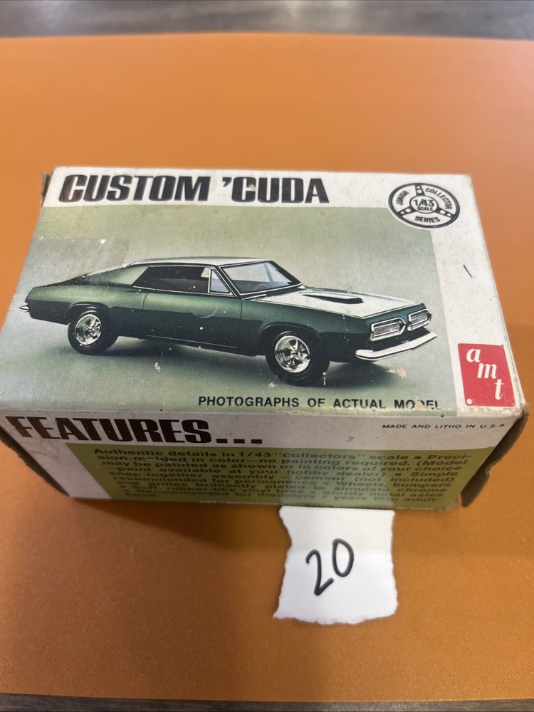 Vintage AMT 1/43 Junior Collector T104 Plymouth Custom Cuda *OPEN BOX*