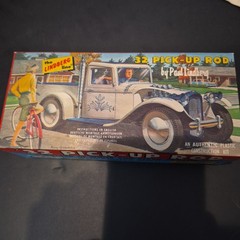 VTG UNBUILT 1960s LINDBERG 1932 32 FORD PICK-UP TRUCK HOT ROD 603-69