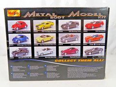 Maisto 1/24 Scale Mercedes-Benz ML #39947 Diecast Metal Model Kit NIB