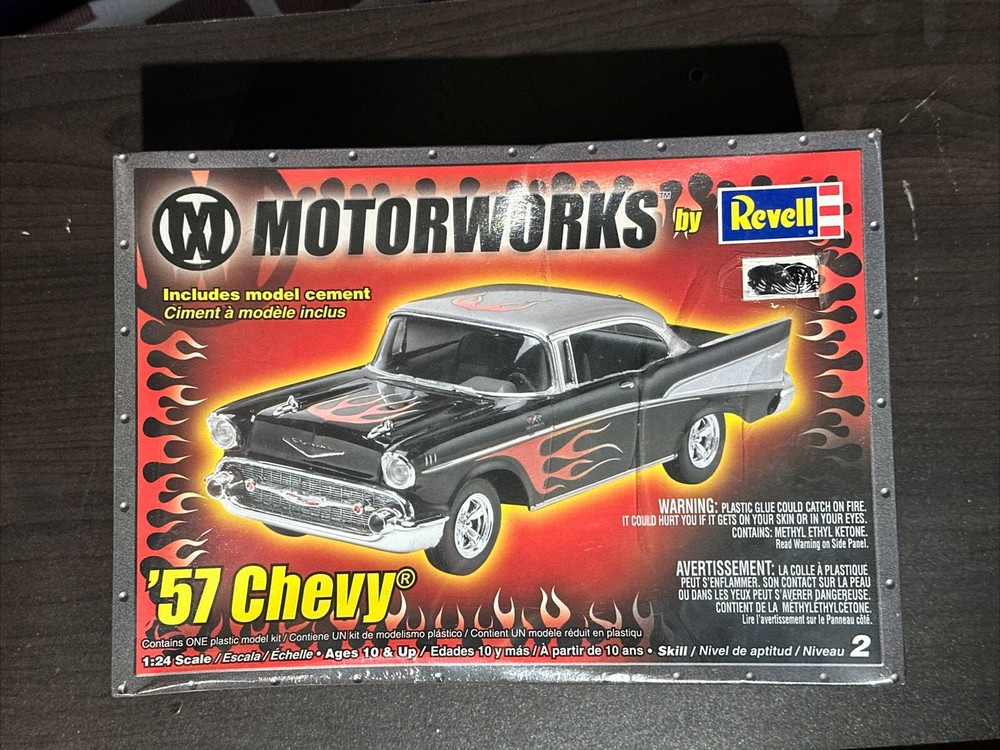 Sealed REVELL MOTORWORKS 1:24 scale ’57 CHEVY Plastic Model Car Kit