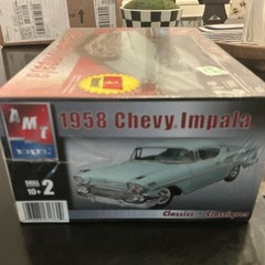 AMT ERTL 1:25 Car Kit 1958 Chevy Impala Classics Factory Sealed