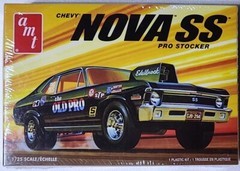 AMT Chevy Nova SS Pro Stocker 1/25 Scale Sealed 1972