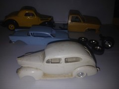 Monogram Revell Junkyard Built Parts Lot 1/32 1/24 1/25 Model Car Parts