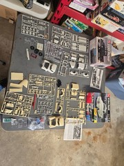 AMT ERTL 1/25 Scale ’50 CHEVY STEPSIDE PICK-UP TRUCK LOT of 2 MODEL KIT