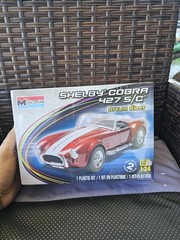 Monogram Shelby Cobra 427 S/C 1:24 Model Kit Easy Build New Sealed 2