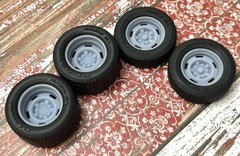 1/24 Scale: 15-inch “Capless Chevy Rally” Resin Wheels W/ Wide Rear Tires